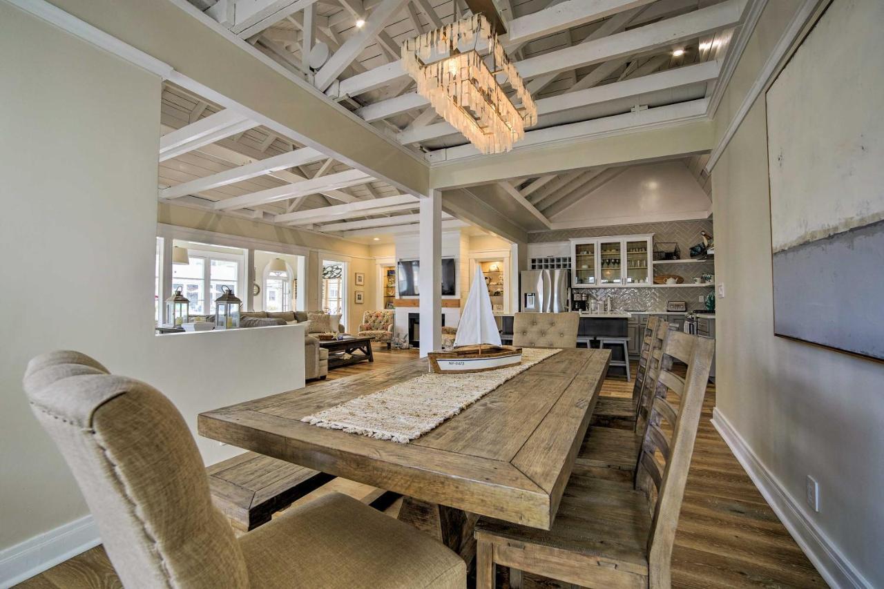 Charming Renovated Avalon Townhome, Walk To Beach! Екстериор снимка