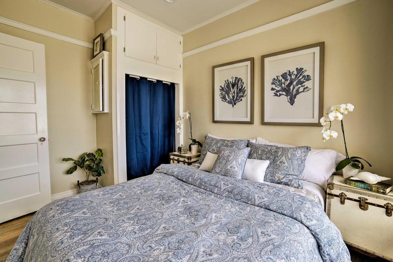 Charming Renovated Avalon Townhome, Walk To Beach! Екстериор снимка