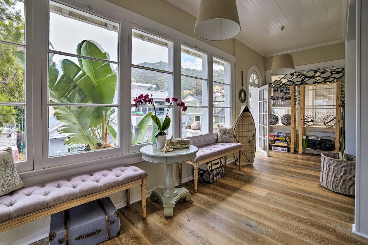 Charming Renovated Avalon Townhome, Walk To Beach! Екстериор снимка